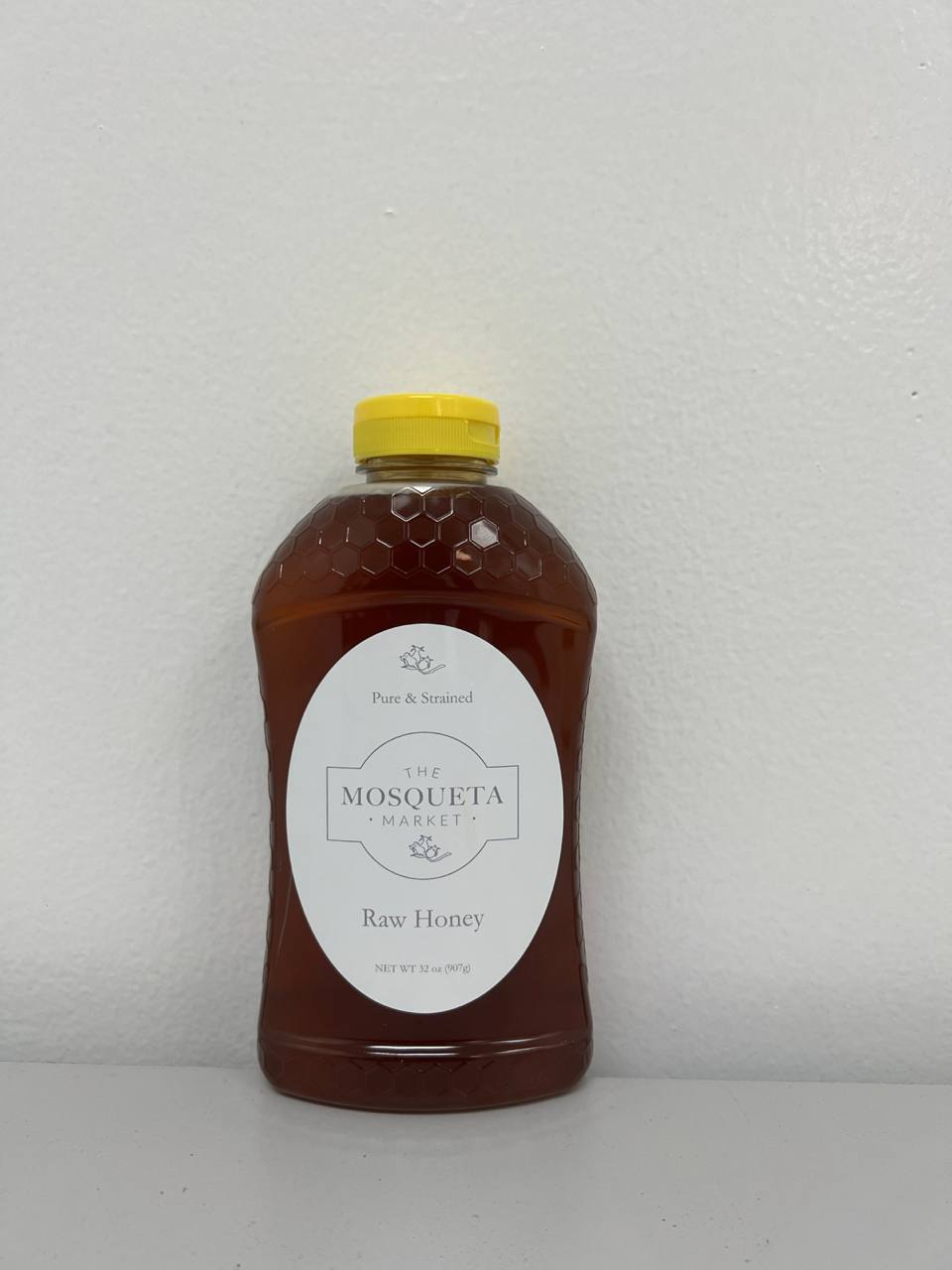 The Mosqueta Market 2 lb raw honey
